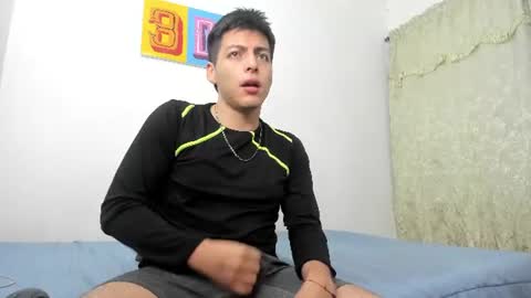 Santiago Henao online show from 12, 6, 2026
