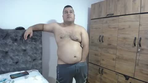 Snapshot of santi_hothot chatting on 20, 9, 2025 Santiago online show from 20, 9, 2025