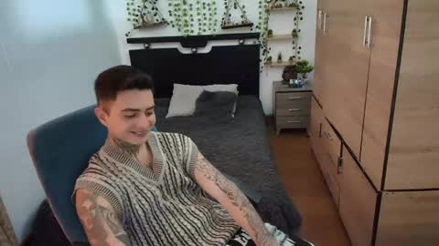 santi_ss online show from 13, 5, 2026
