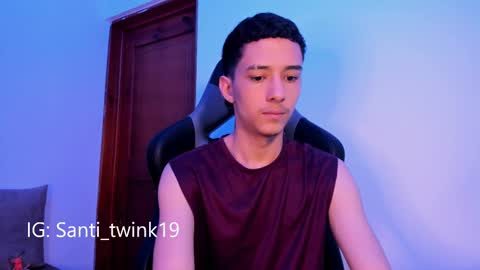 Snapshot of santi_twink19 chatting on 11, 2, 2025 santi_twink19 online show from 11, 2, 2025