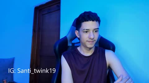 Snapshot of santi_twink19 chatting on 11, 2, 2025 santi_twink19 online show from 11, 2, 2025