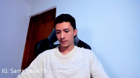 Snapshot of santi_twink19 chatting on 19, 2, 2025 santi_twink19 online show from 19, 2, 2025