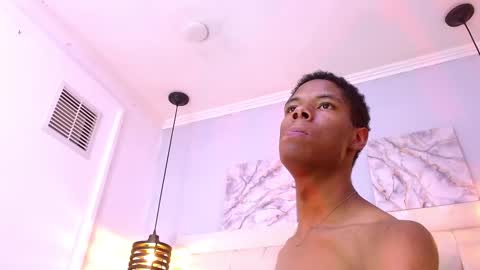 Snapshot of santiago_ortiz chatting on 10, 3, 2026 Santiiiiii online show from 10, 3, 2026