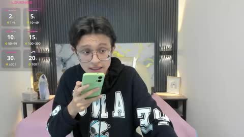 santiago_russo18 online show from 16, 11, 2025