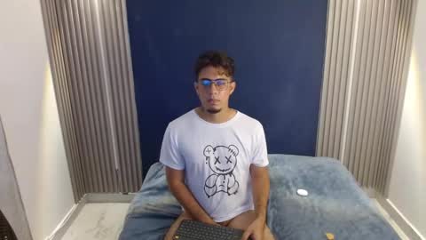 santiagoandresmartinez9 online show from 31, 1, 2026