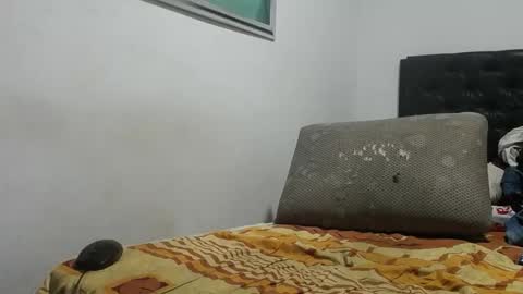 Snapshot of santiagoxxxtreme_ chatting on 13, 9, 2025 Santiago    online show from 13, 9, 2025