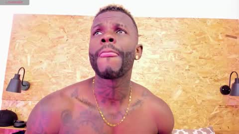 Snapshot of santiblack7 chatting on 20, 10, 2025  Santi online show from 20, 10, 2025