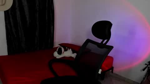 Julius Novachrono  online show from 14, 12, 2025