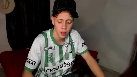 Julius Novachrono  online show from 18, 12, 2025