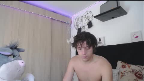 Santii online show from 15, 3, 2026