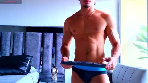 Santiago Seans online show from 11, 5, 2026