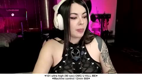 Snapshot of santos_liah chatting on 22, 11, 2025 Liah Santos online show from 22, 11, 2025