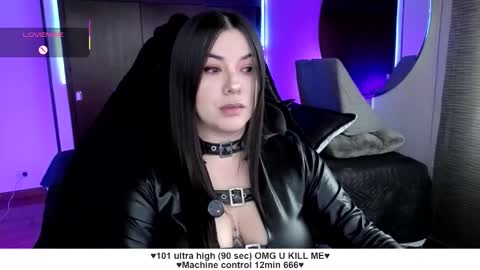 Snapshot of santos_liah chatting on 27, 11, 2025 Liah Santos online show from 27, 11, 2025