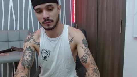 Santy Torres online show from 4, 3, 2026