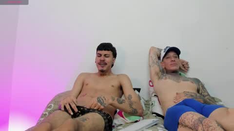 santy_of1 online show from 4, 6, 2026