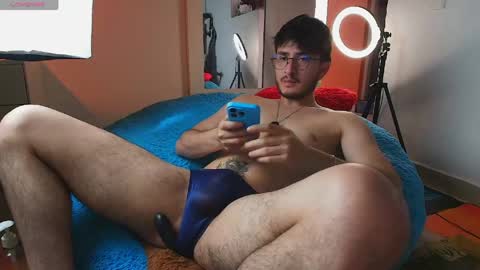 Santyago online show from 11, 5, 2026