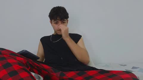 Snapshot of santybig18 chatting on 6, 2, 2025 santybig18 online show from 6, 2, 2025