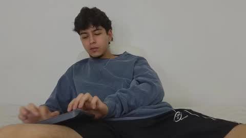 Snapshot of santybig18 chatting on 22, 2, 2025 santybig18 online show from 22, 2, 2025