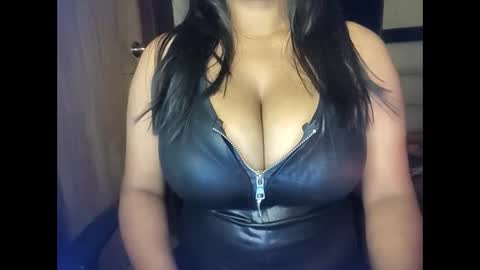 sanvi13 online show from 30, 1, 2025