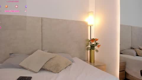 Saori  online show from 11, 11, 2025