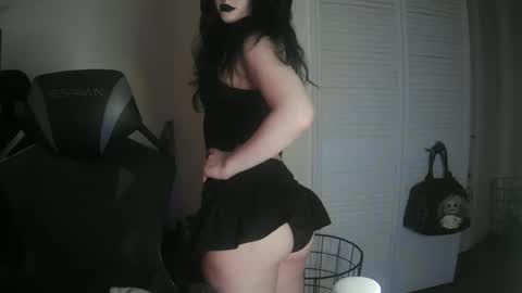 Snapshot of saphirerose1 chatting on 3, 10, 2025 Sapphire online show from 3, 10, 2025