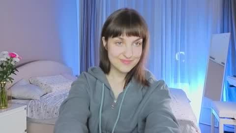 Snapshot of saphirree chatting on 25, 10, 2025 Anny online show from 25, 10, 2025