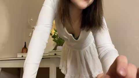 Snapshot of saphirree chatting on 15, 1, 2026 Anny online show from 15, 1, 2026