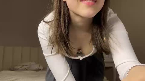 Snapshot of saphirree chatting on 12, 2, 2026 Anny online show from 12, 2, 2026