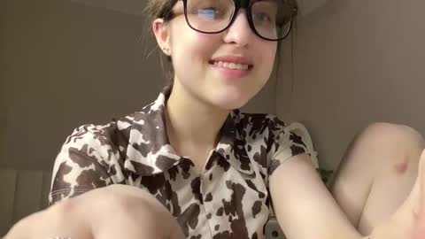 Anny online show from 7, 3, 2026