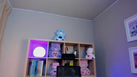 Snapshot of saphyralux chatting on 27, 6, 2026 saphyralux online show from 27, 6, 2026
