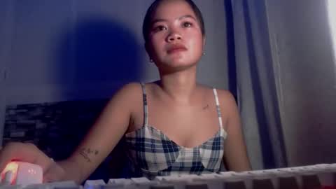 Snapshot of sapphire_amora chatting on 10, 9, 2025 sapphire_amora online show from 10, 9, 2025