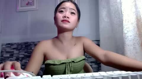 Snapshot of sapphire_amora chatting on 21, 10, 2025 sapphire_amora online show from 21, 10, 2025