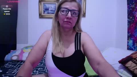 sara online show from 11, 10, 2025