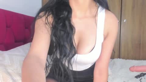 Snapshot of sara_699 chatting on 16, 1, 2025 Sara online show from 16, 1, 2025