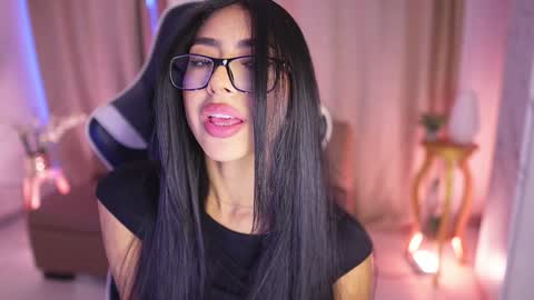 Snapshot of sara_albrecht chatting on 13, 1, 2025 Sara online show from 13, 1, 2025