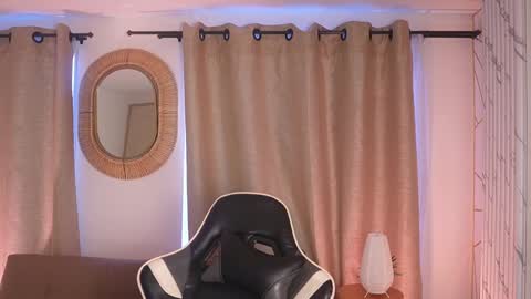 Snapshot of sara_albrecht chatting on 30, 1, 2025 Sara online show from 30, 1, 2025