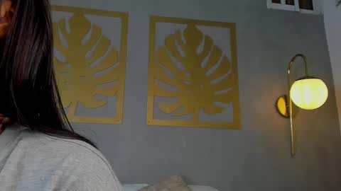 Snapshot of sara_castro24 chatting on 17, 1, 2025 Sara online show from 17, 1, 2025