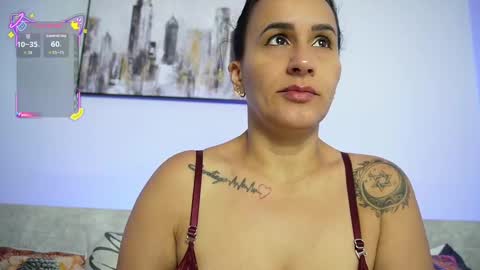   online show from 22, 9, 2025