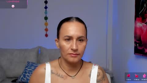   online show from 1, 5, 2026