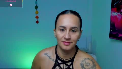   online show from 8, 5, 2026