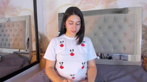 sara_connde online show from 23, 9, 2025