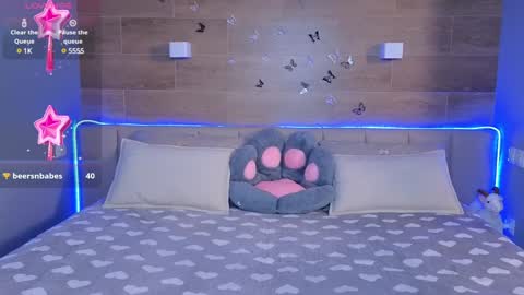 Snapshot of sara_crosss chatting on 1, 2, 2025 Sara online show from 1, 2, 2025