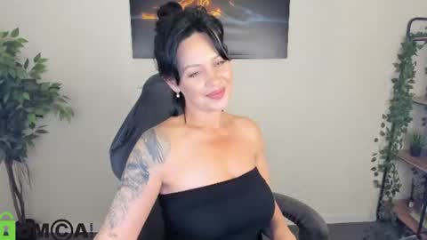 Sara online show from 10, 7, 2026
