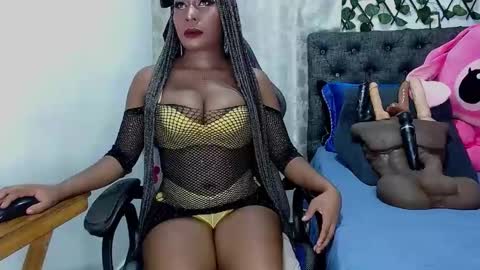 Sara Greyx online show from 1, 2, 2025