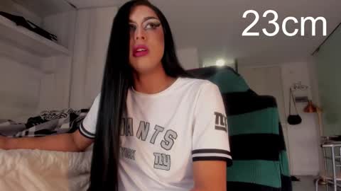 Snapshot of sara_hunter1 chatting on 12, 10, 2025 sara_hunter1 online show from 12, 10, 2025