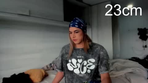 Snapshot of sara_hunter1 chatting on 16, 10, 2025 sara_hunter1 online show from 16, 10, 2025