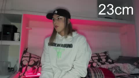 Snapshot of sara_hunter1 chatting on 21, 10, 2025 sara_hunter1 online show from 21, 10, 2025