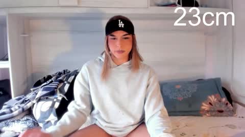 Snapshot of sara_hunter1 chatting on 25, 10, 2025 sara_hunter1 online show from 25, 10, 2025