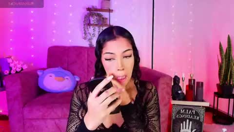 Snapshot of sara_jhonsonn chatting on 8, 7, 2026 Sara Jhonson online show from 8, 7, 2026