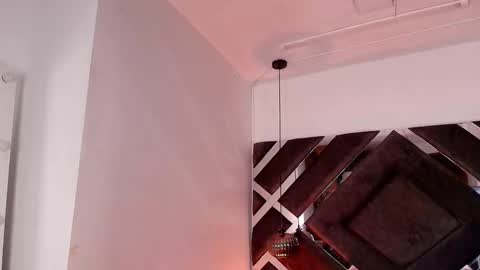 sara_lopee1 online show from 15, 9, 2025